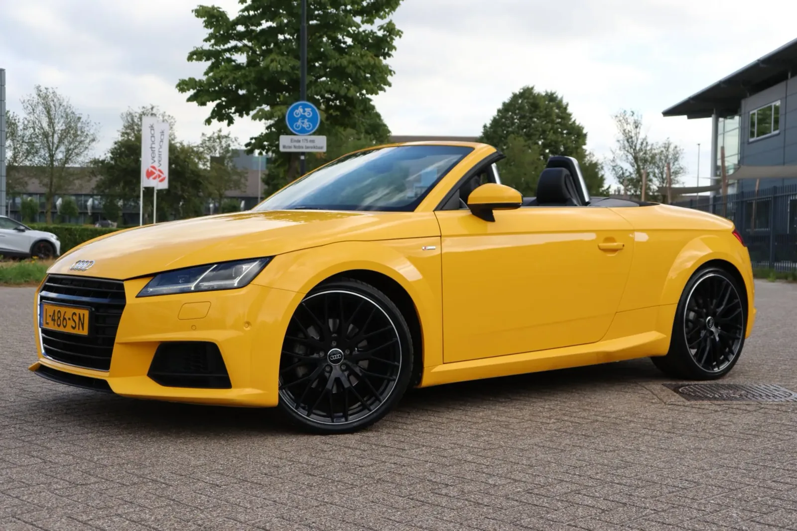 Audi TT (2016) — foto 1