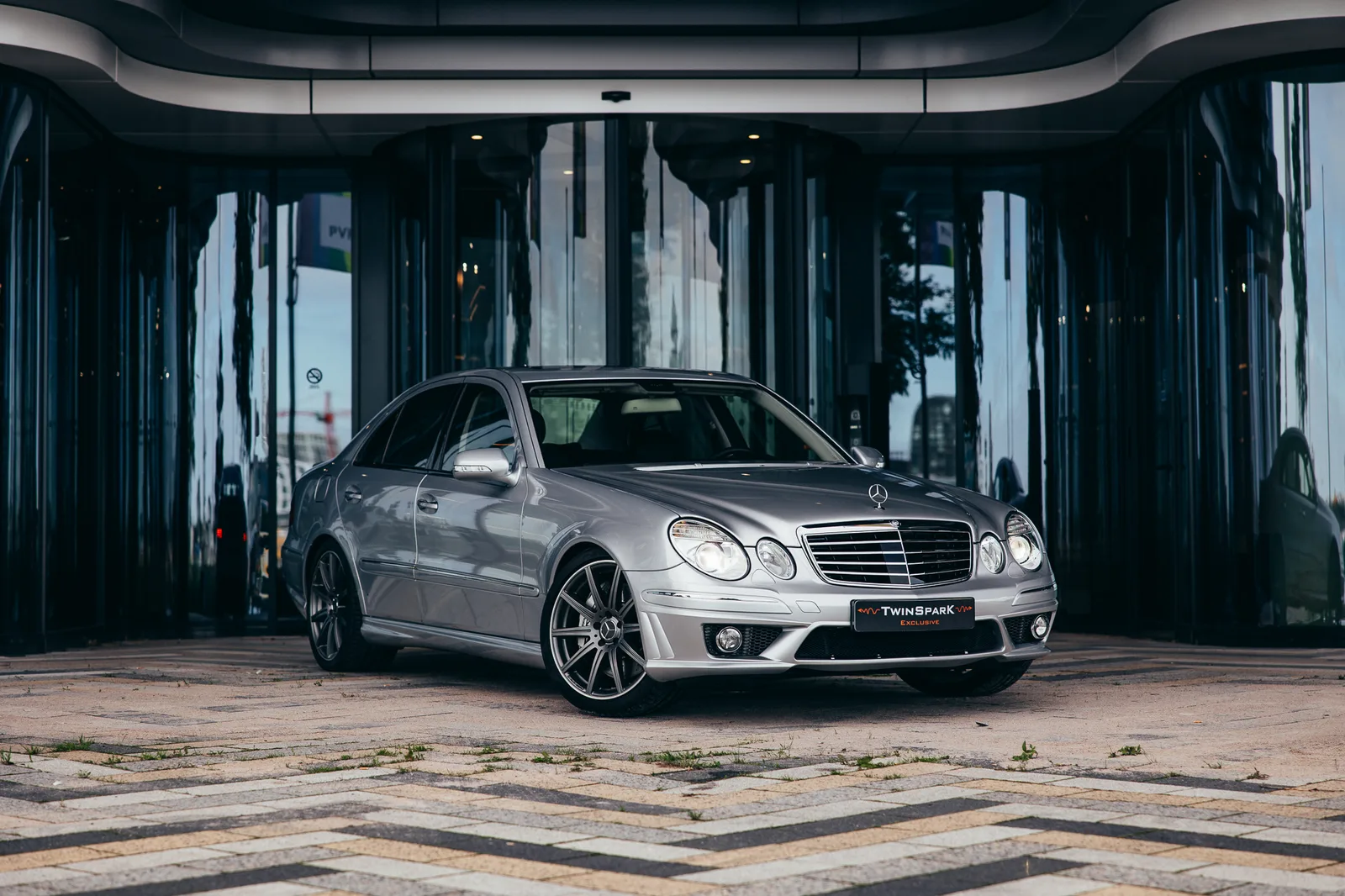 Mercedes-Benz E-Klasse (2006) — foto 1