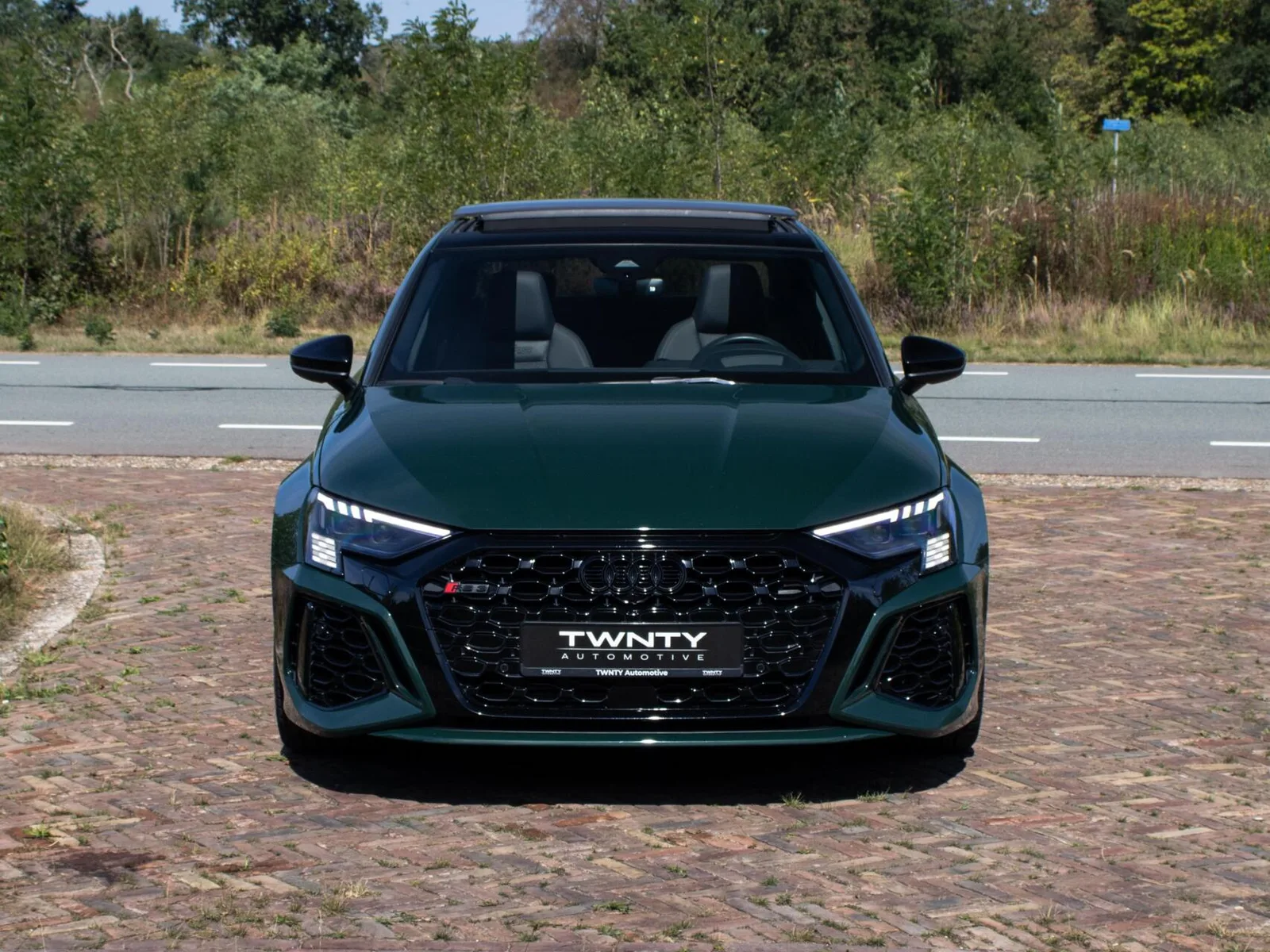 Audi RS 3 (2023) — foto 1