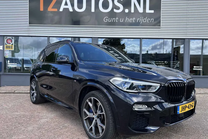 BMW X5 (2020)