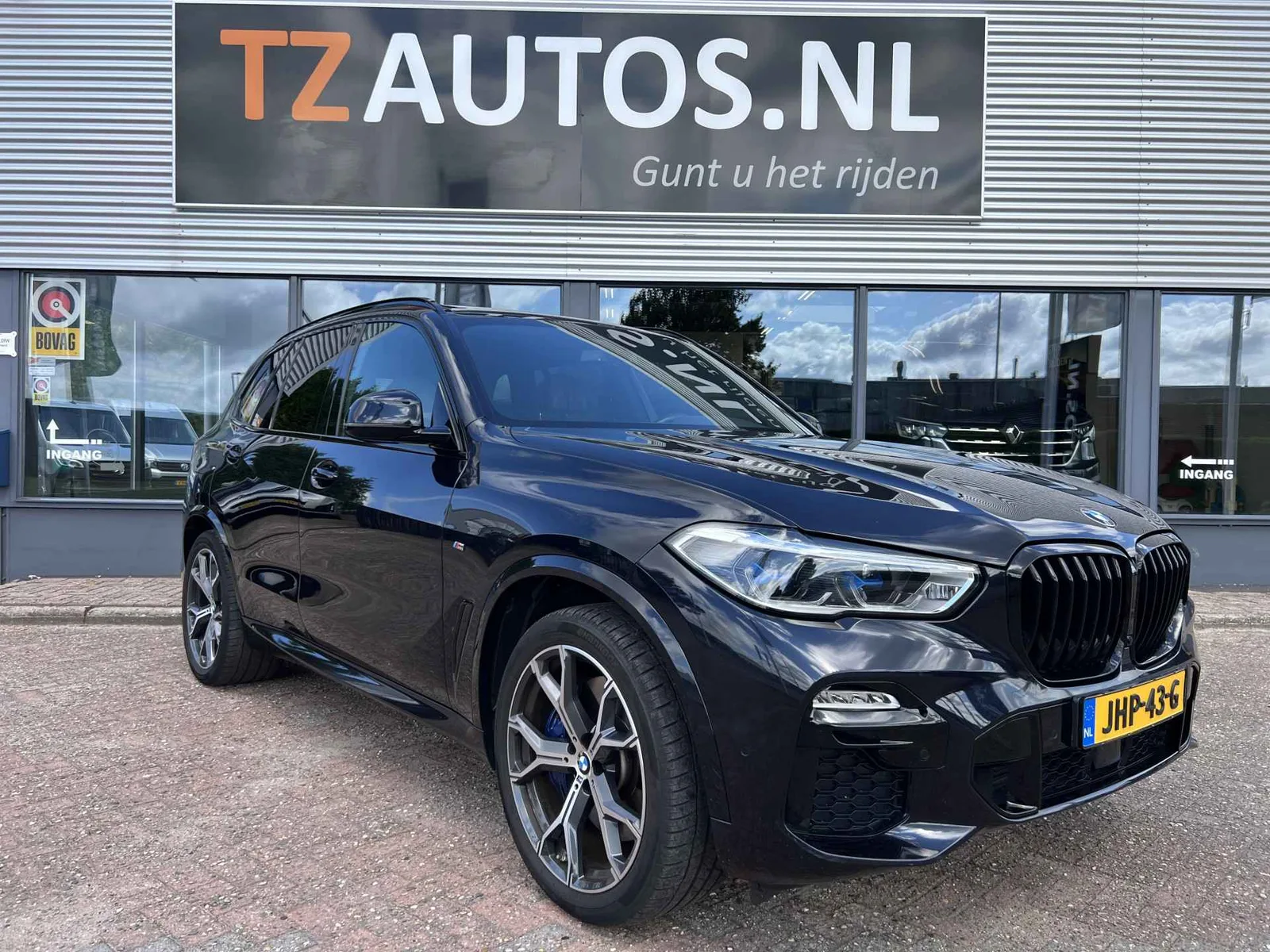 BMW X5 (2020) — foto 1