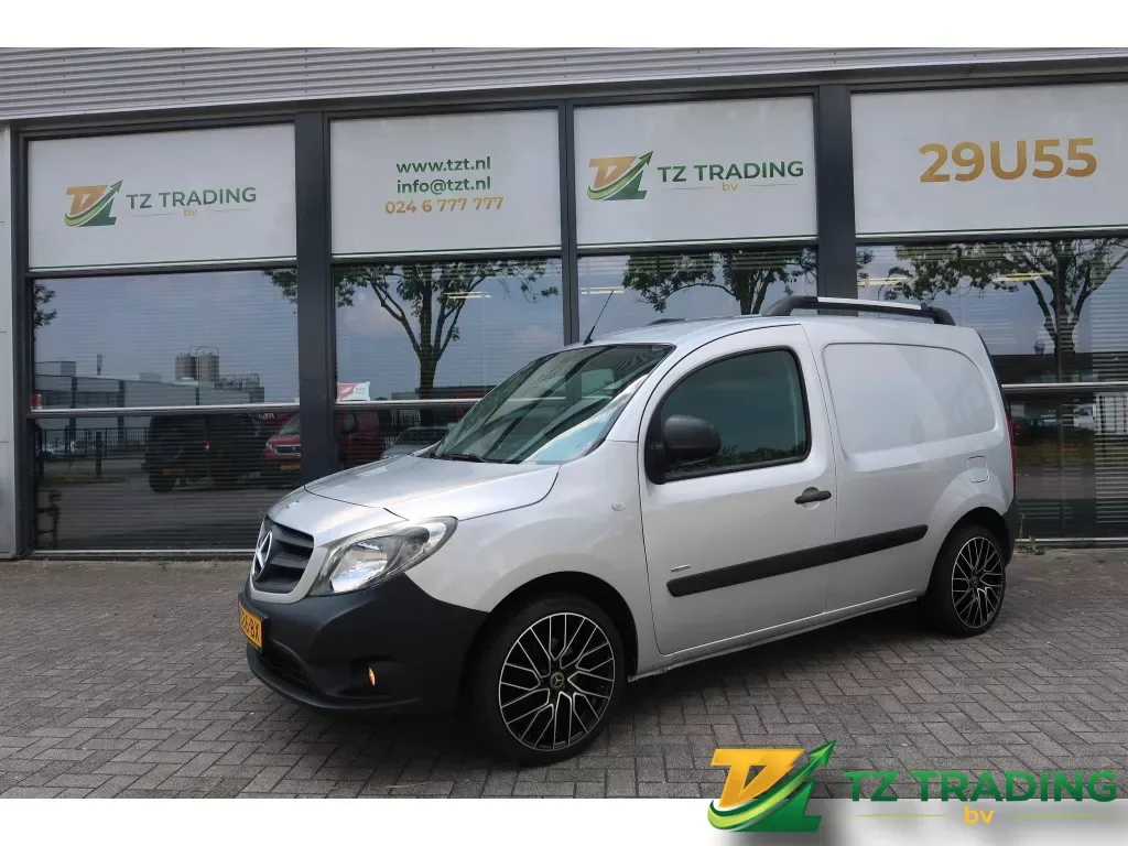 Mercedes-Benz Citan (2013) — foto 1