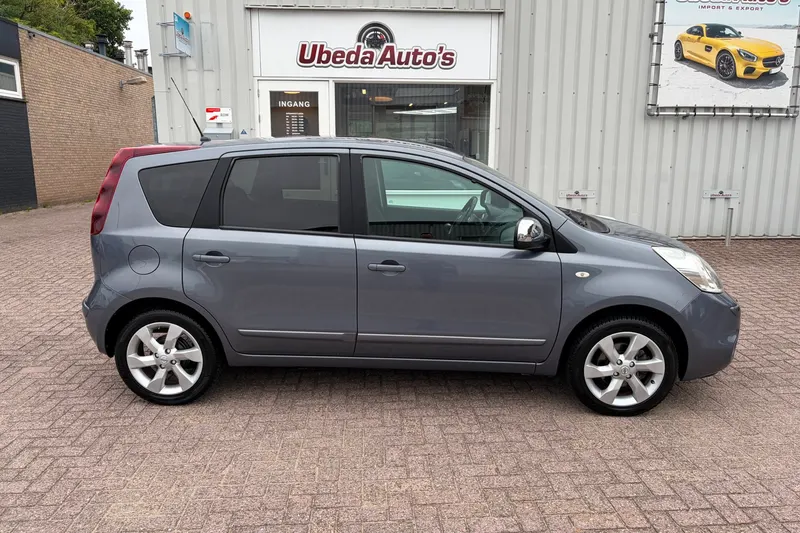 Nissan Note (2010)