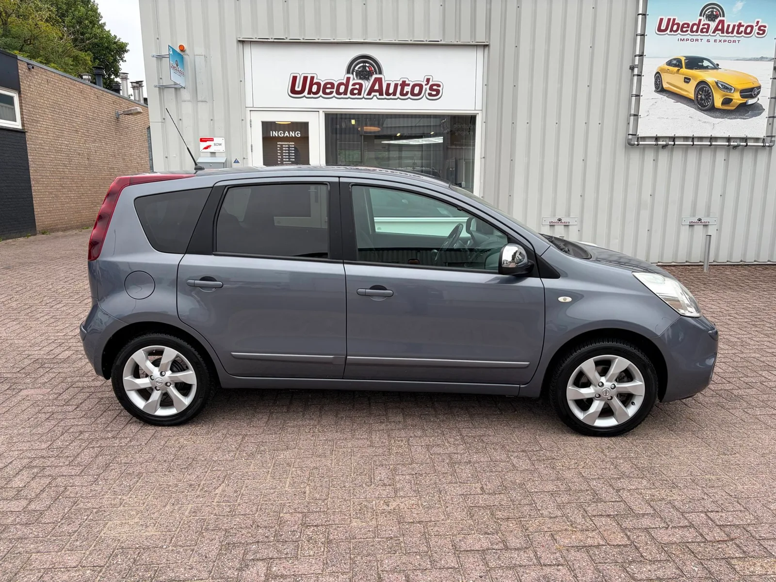 Nissan Note (2010) — foto 1