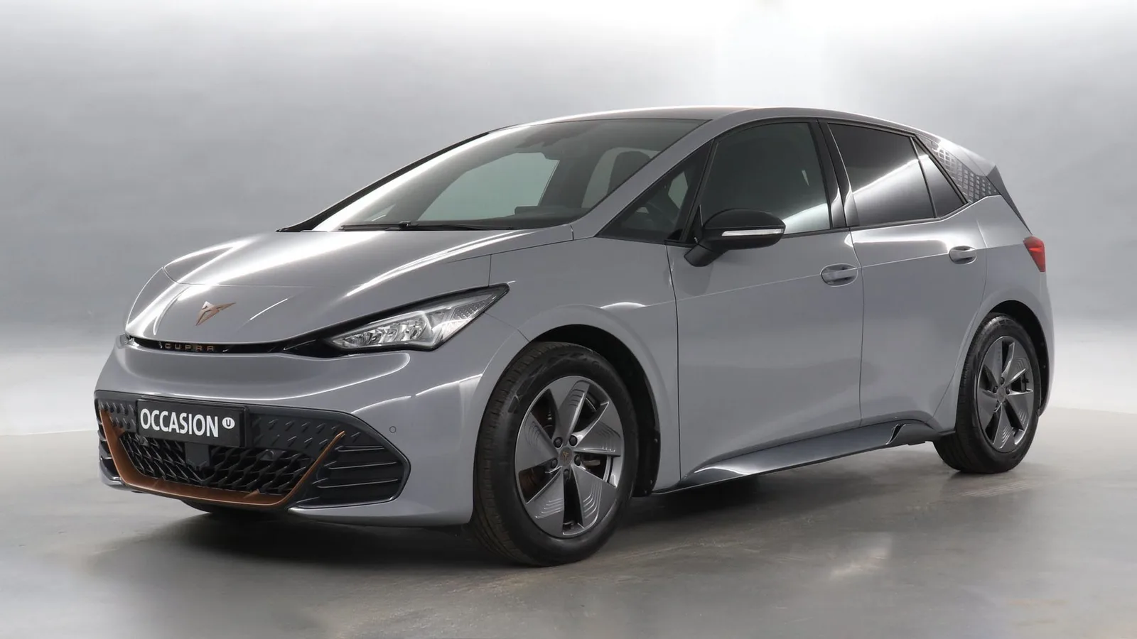 CUPRA Born (2024) — foto 1