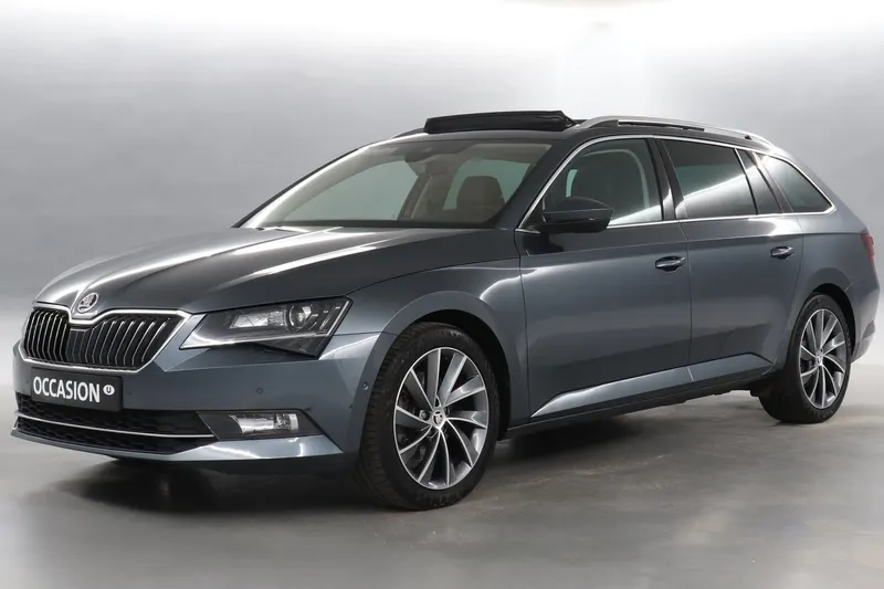 Škoda Superb (2018)
