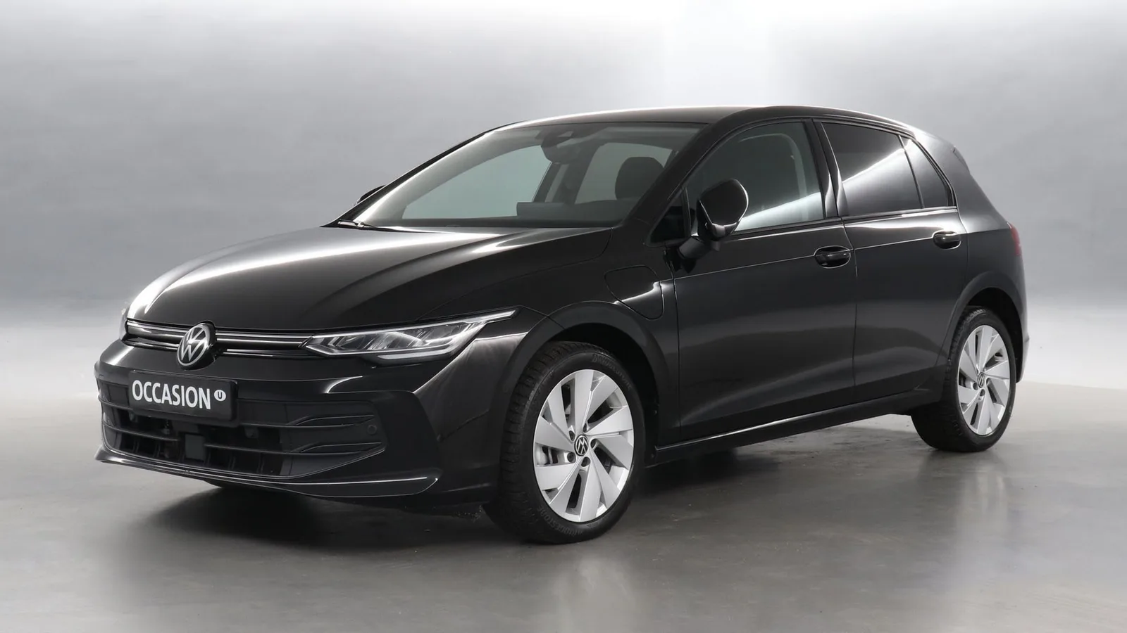 Volkswagen Golf (2025) — foto 1