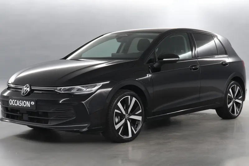 Volkswagen Golf (2025)