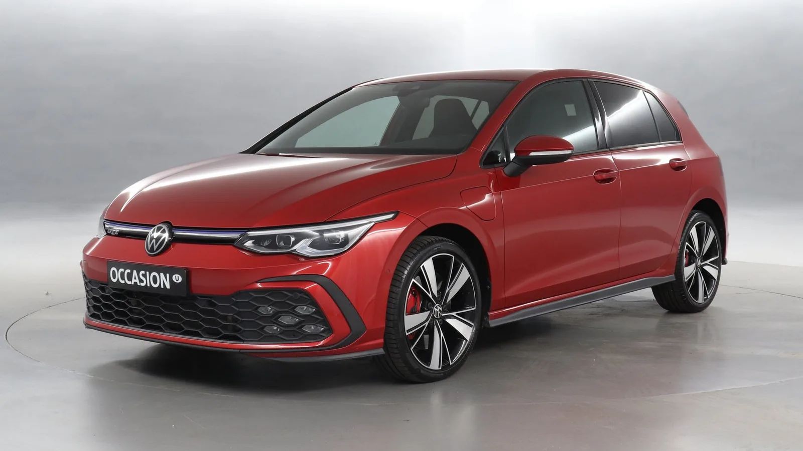 Volkswagen Golf (2022) — foto 1