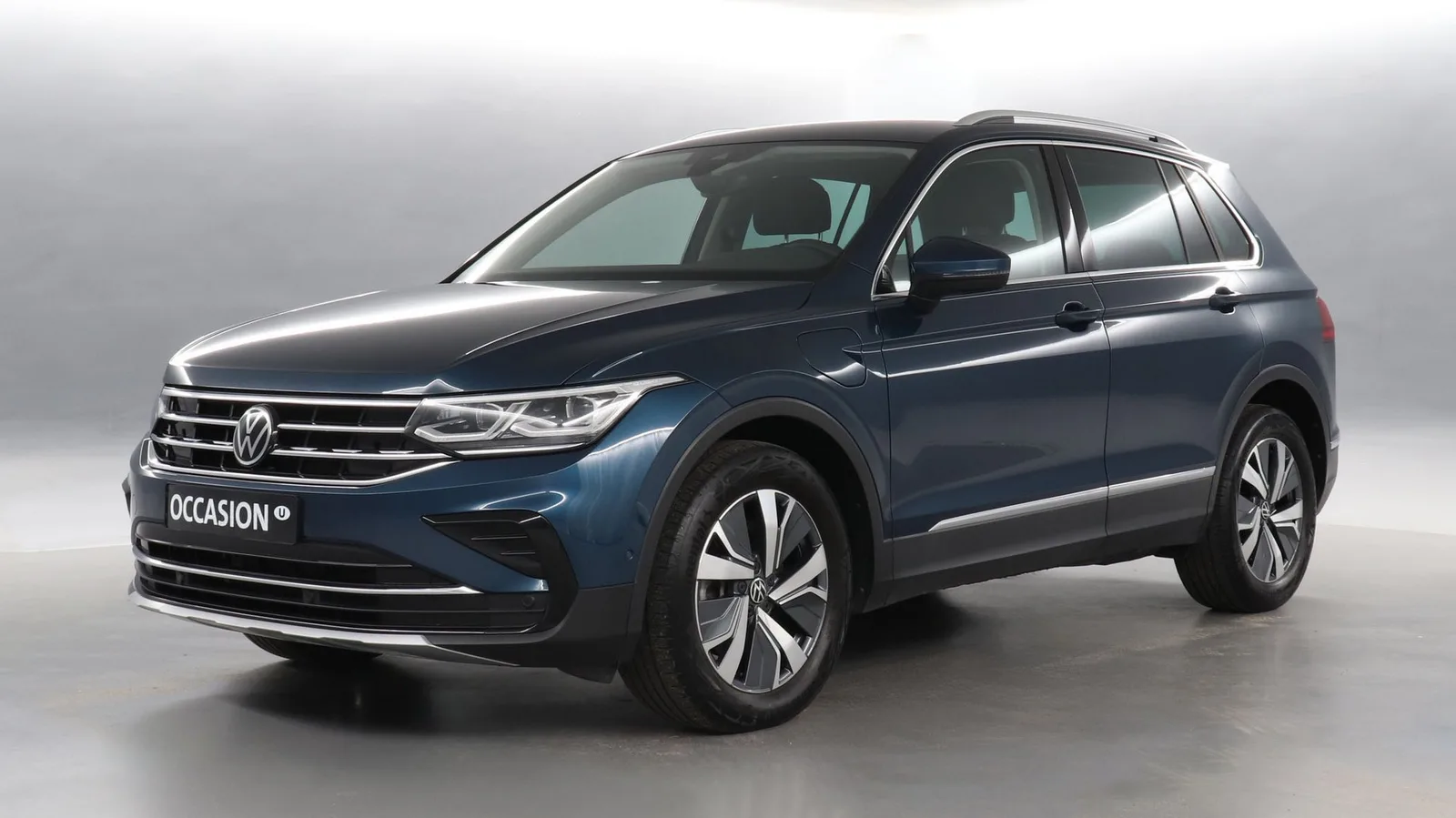 Volkswagen Tiguan (2022) — foto 1