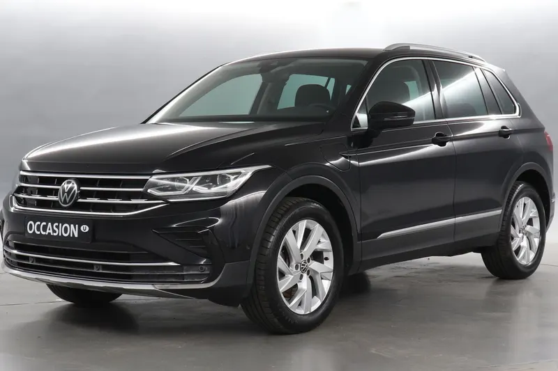 Volkswagen Tiguan (2022)