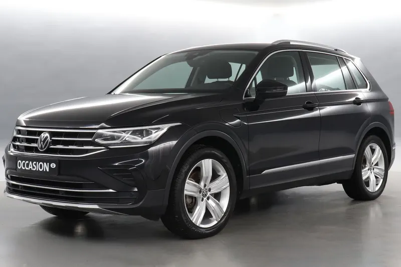 Volkswagen Tiguan (2022)