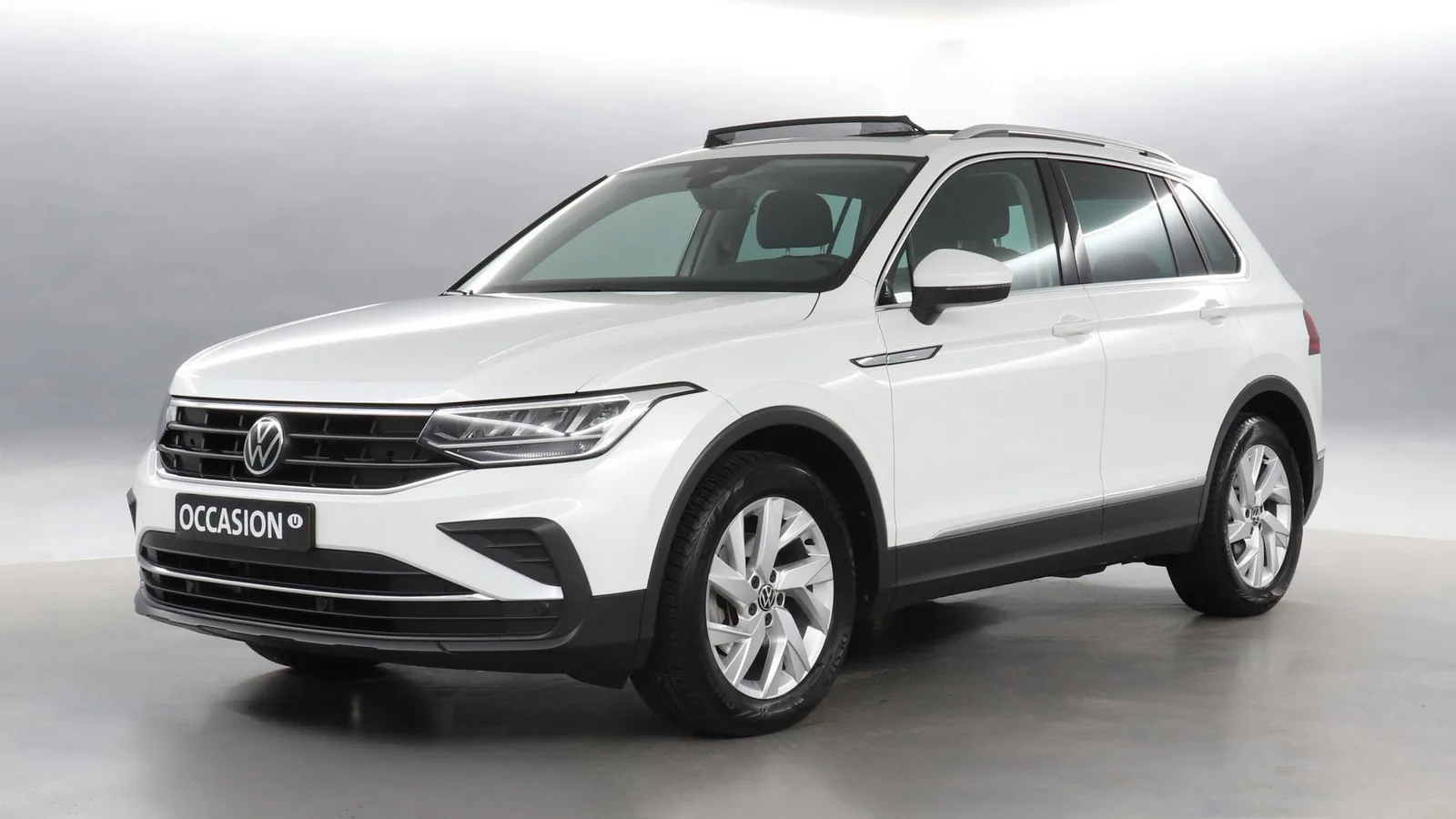 Volkswagen Tiguan (2024) — foto 1