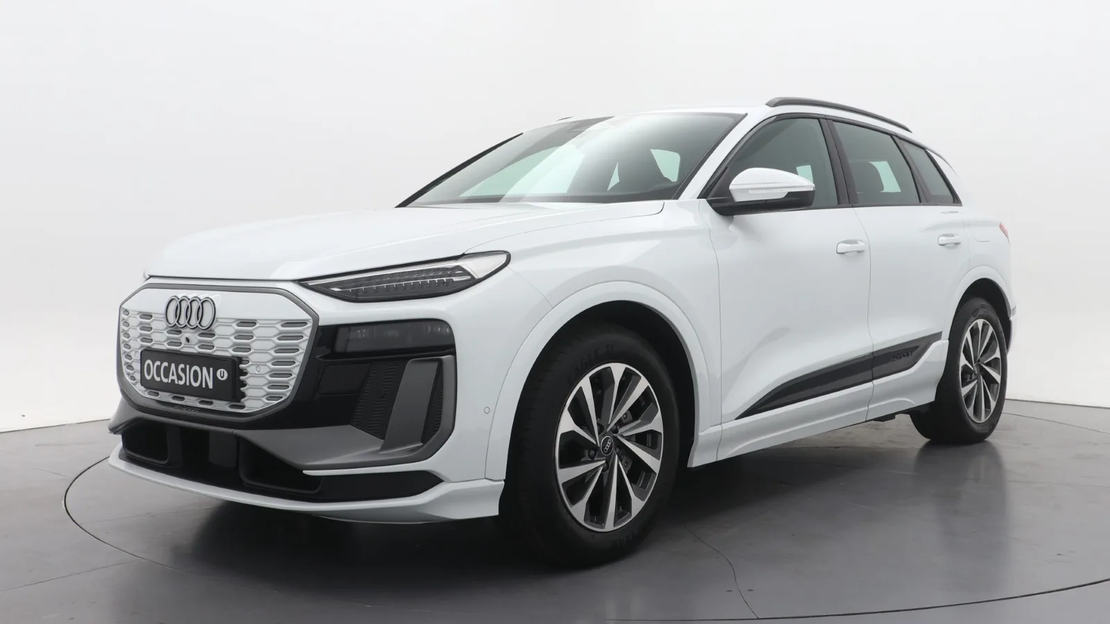 Audi Q6 e-tron (2025) — foto 1