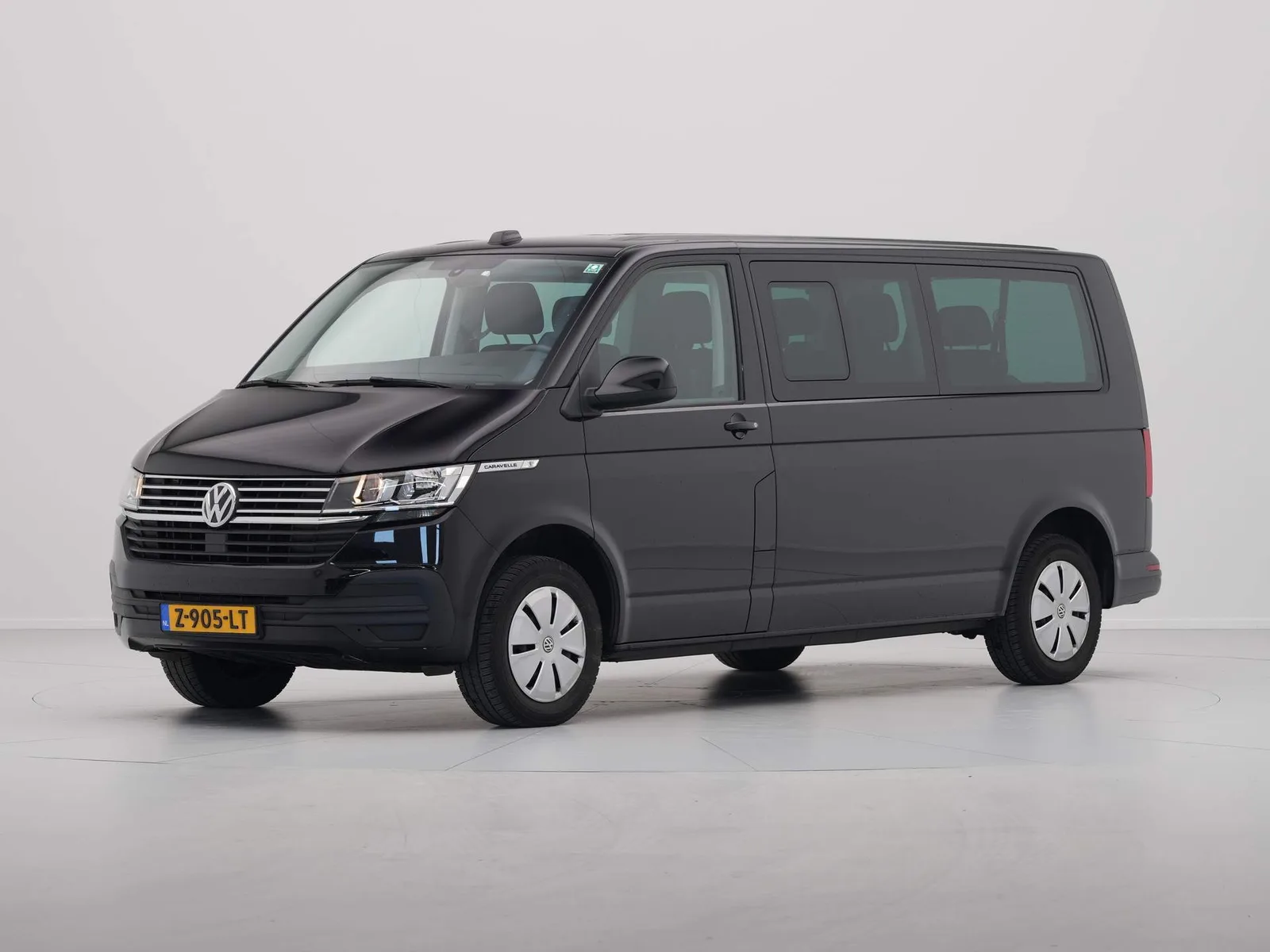 Volkswagen Caravelle (2022) — foto 1