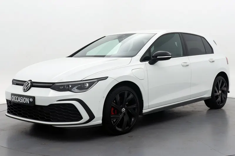 Volkswagen Golf (2022)