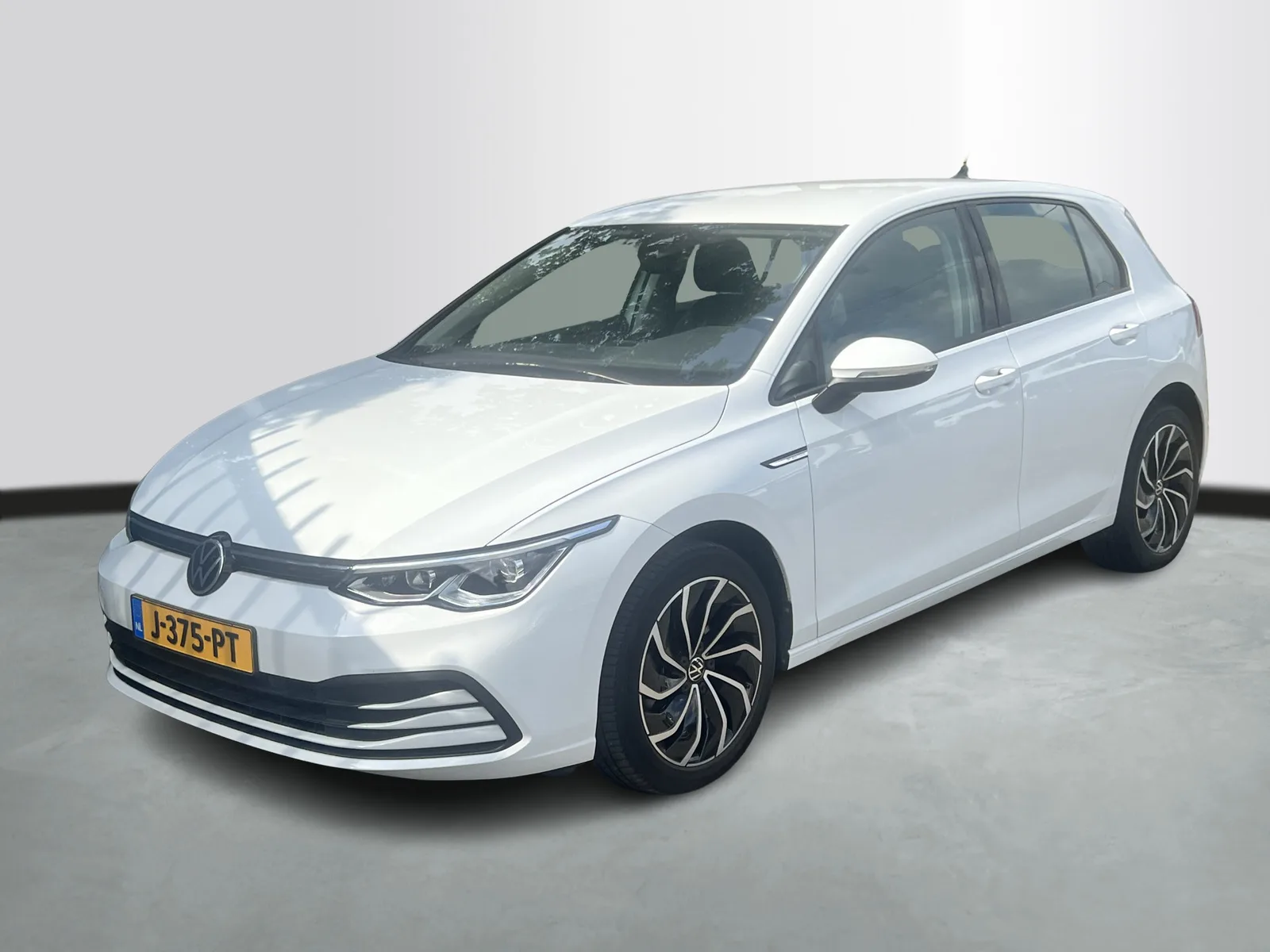 Volkswagen Golf (2020) — foto 1