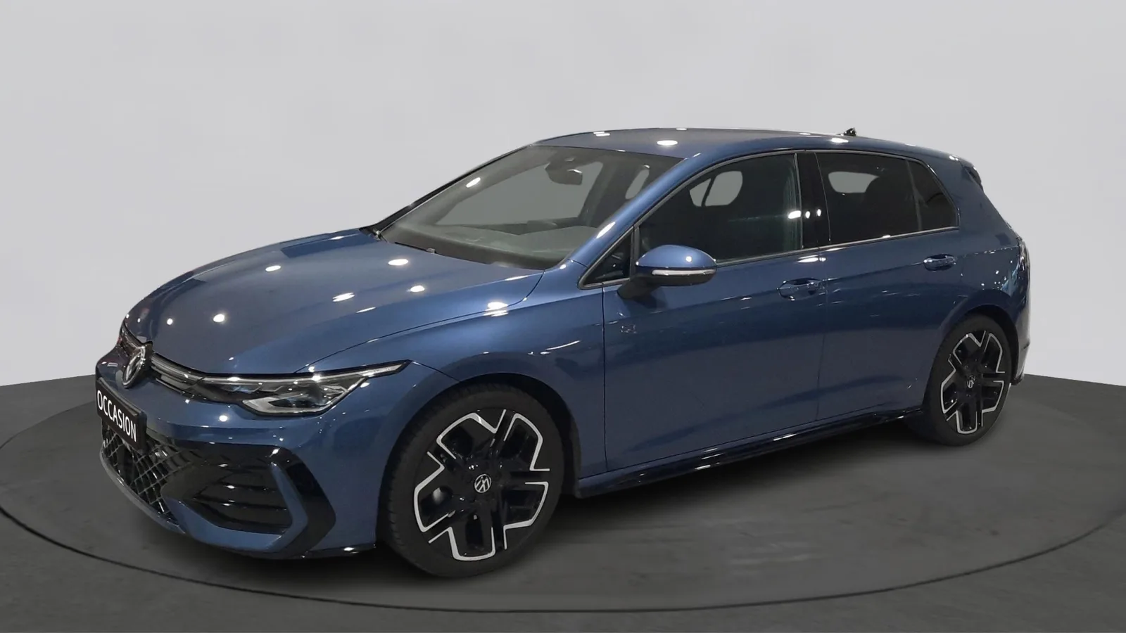 Volkswagen Golf (2025) — foto 1