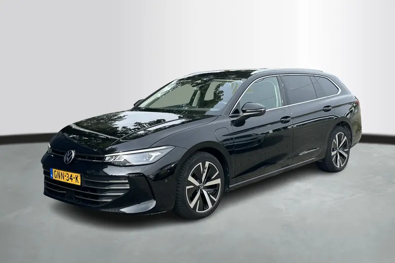 Volkswagen Passat (2024)