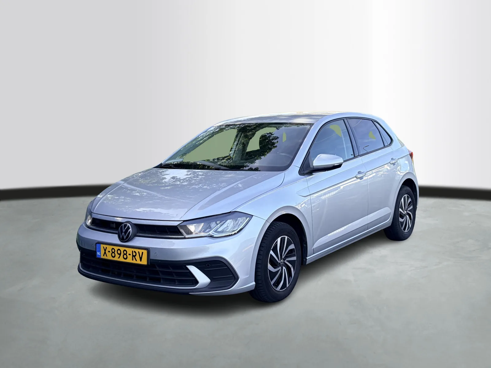 Volkswagen Polo (2024) — foto 1