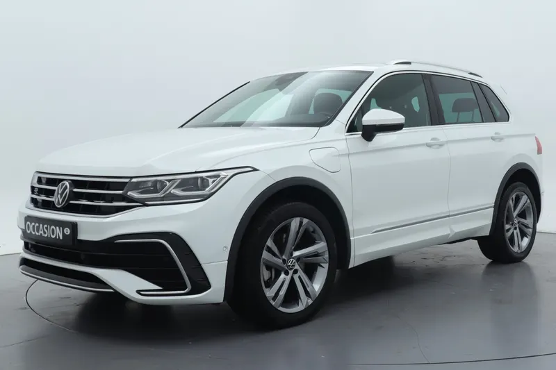 Volkswagen Tiguan (2022)