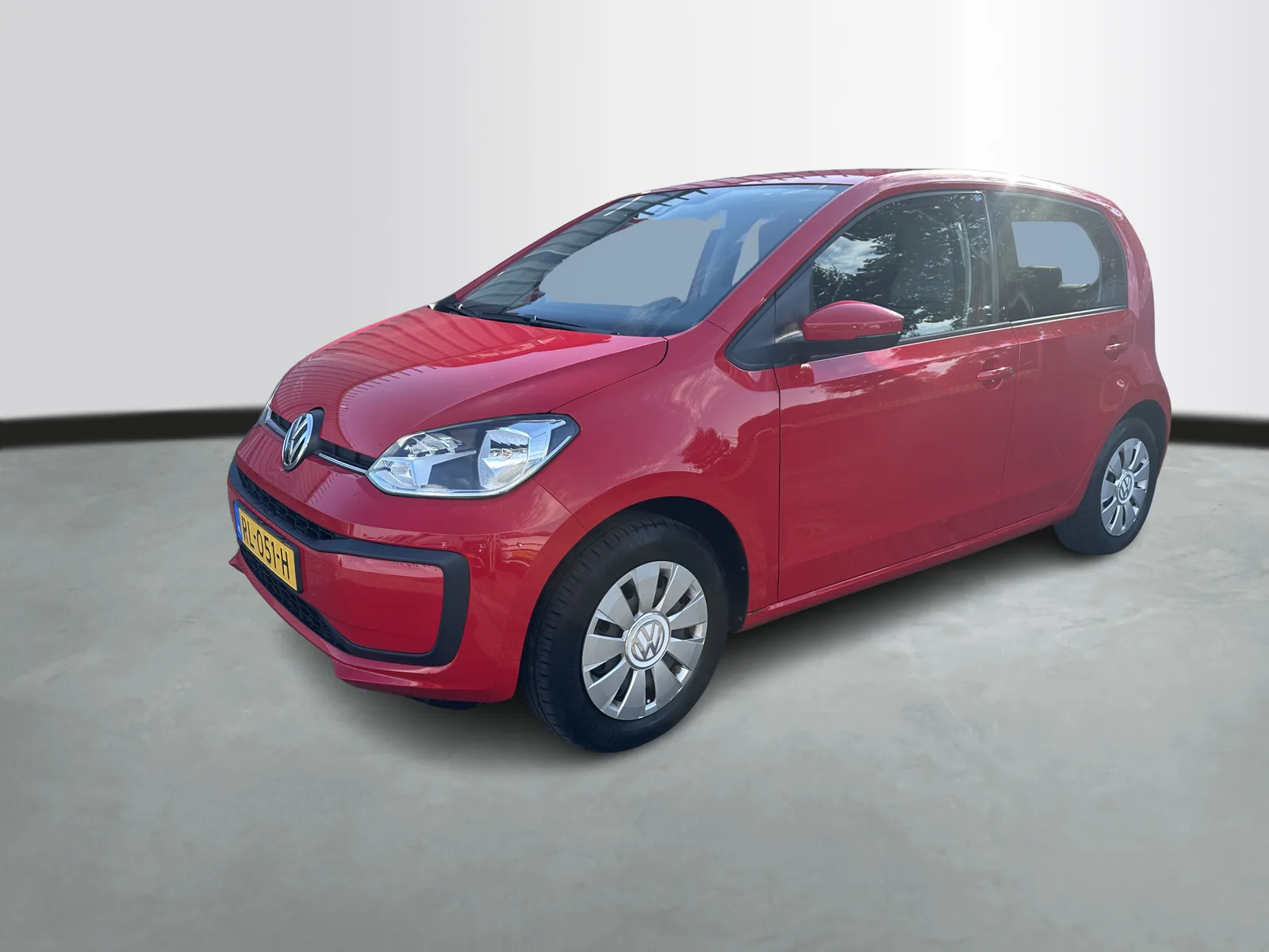 Volkswagen Up! (2018) — foto 1