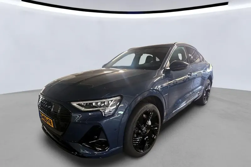 Audi e-tron (2022)