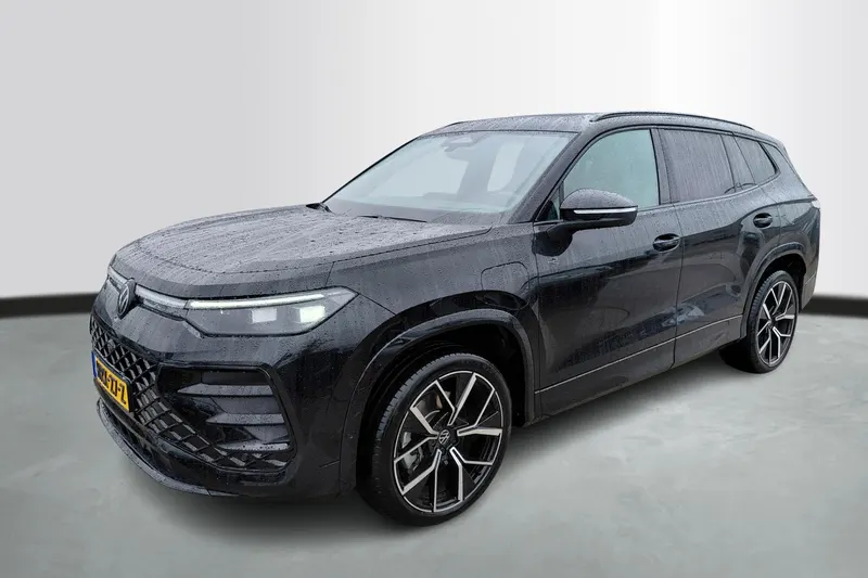 Volkswagen Tayron (2025)
