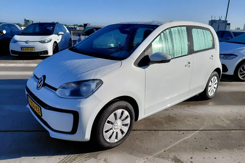 Volkswagen Up! (2024)