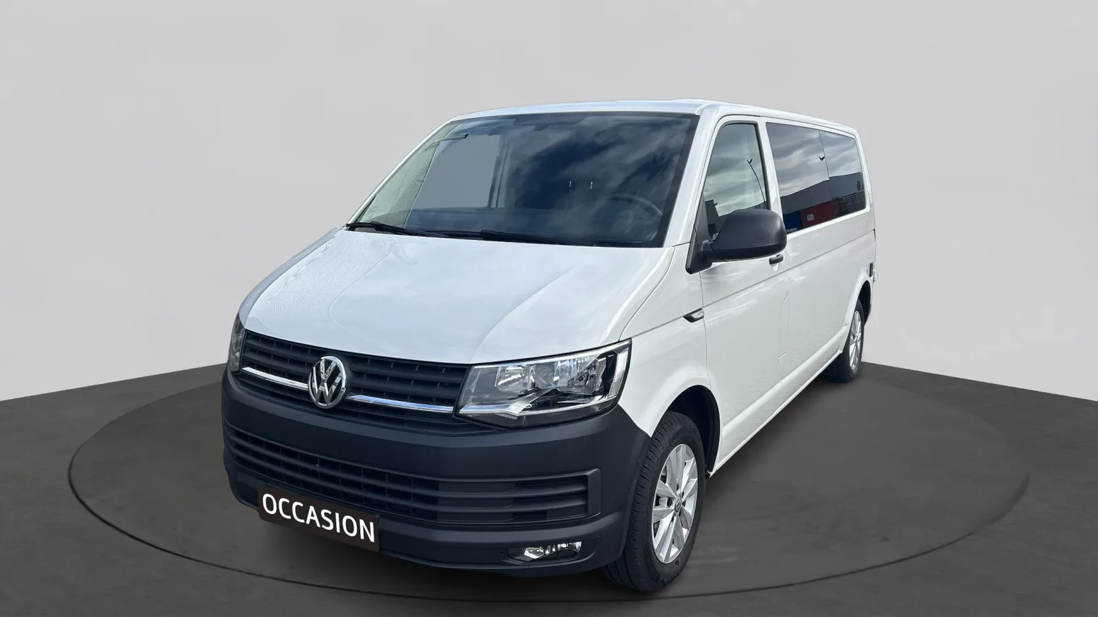 Volkswagen Transporter (2020) — foto 1