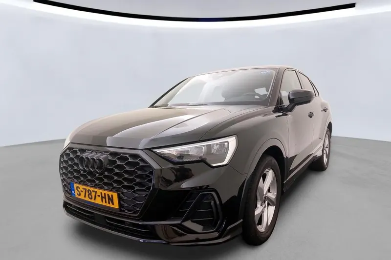 Audi Q3 (2022)