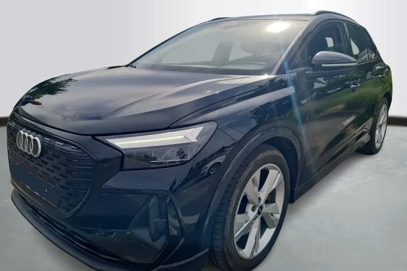 Audi Q4 e-tron (2022)