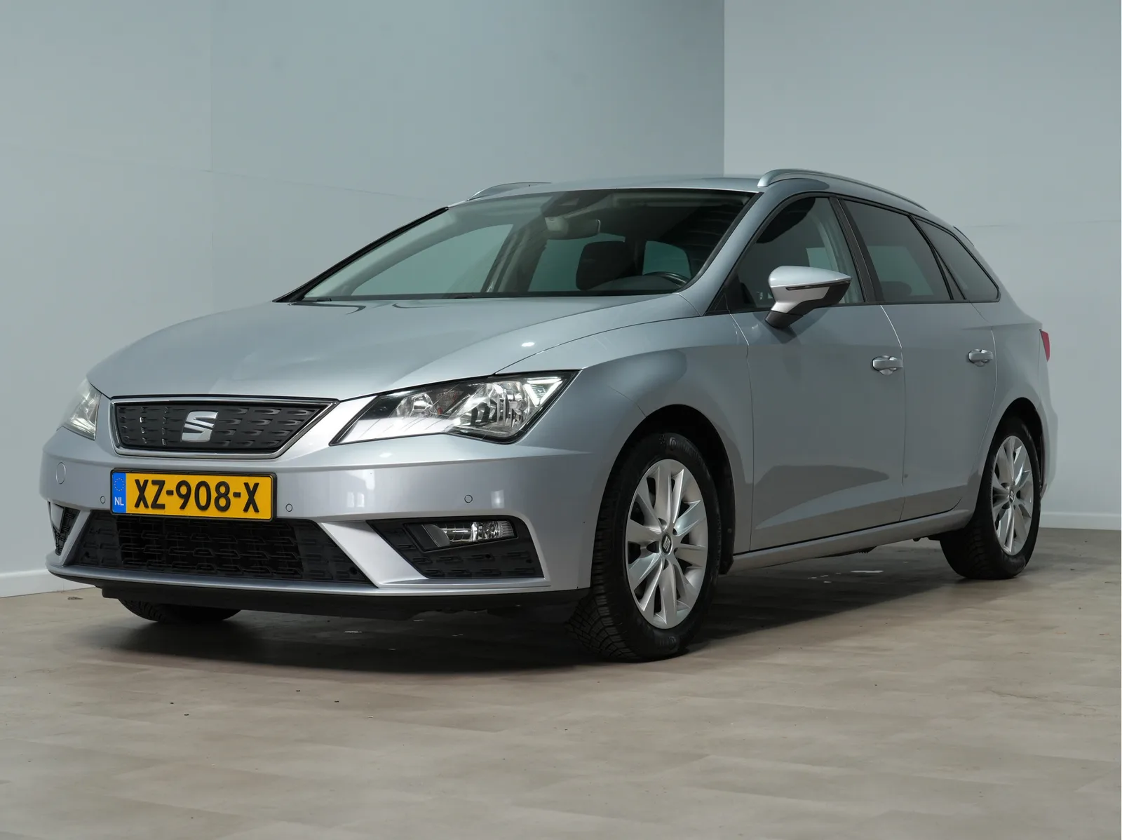 SEAT Leon (2019) — foto 1