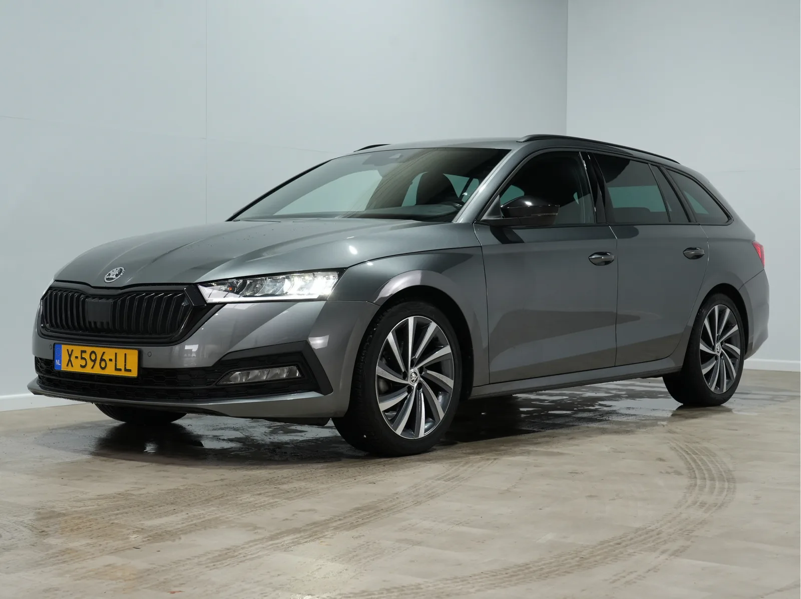 Škoda Octavia (2024) — foto 1