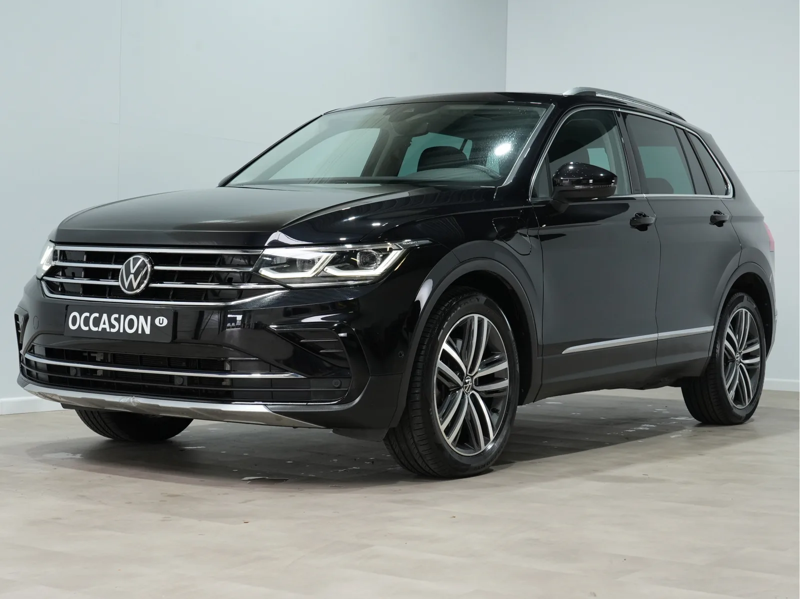Volkswagen Tiguan (2021) — foto 1