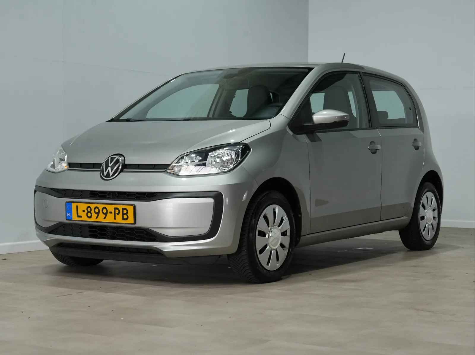Volkswagen Up! (2021) — foto 1