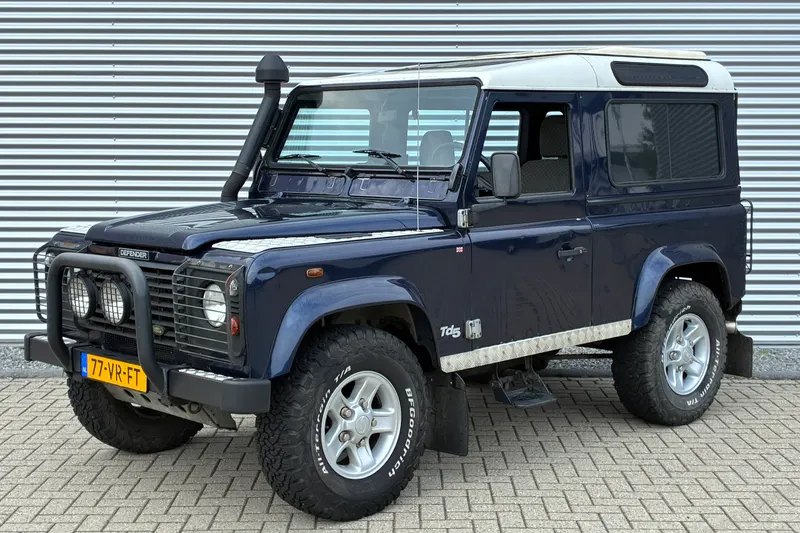Land Rover Defender (2000)