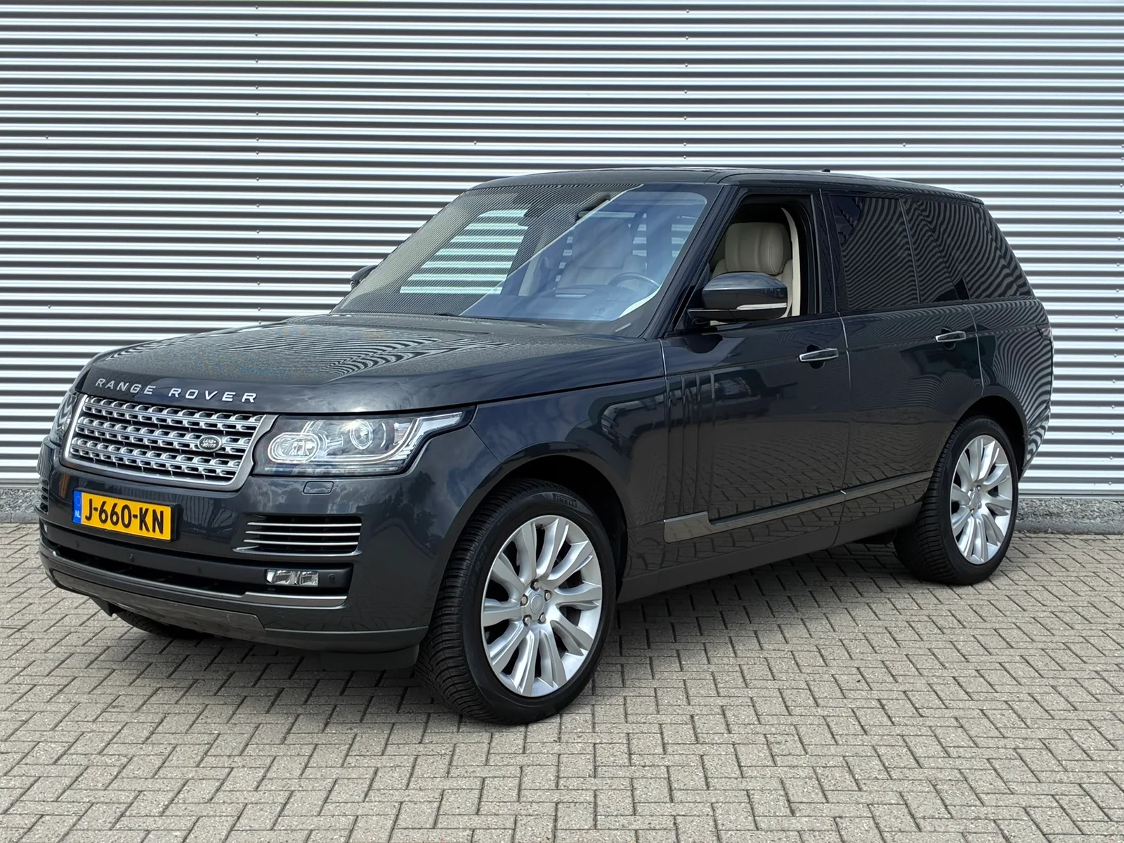Land Rover Range Rover (2016) — foto 1
