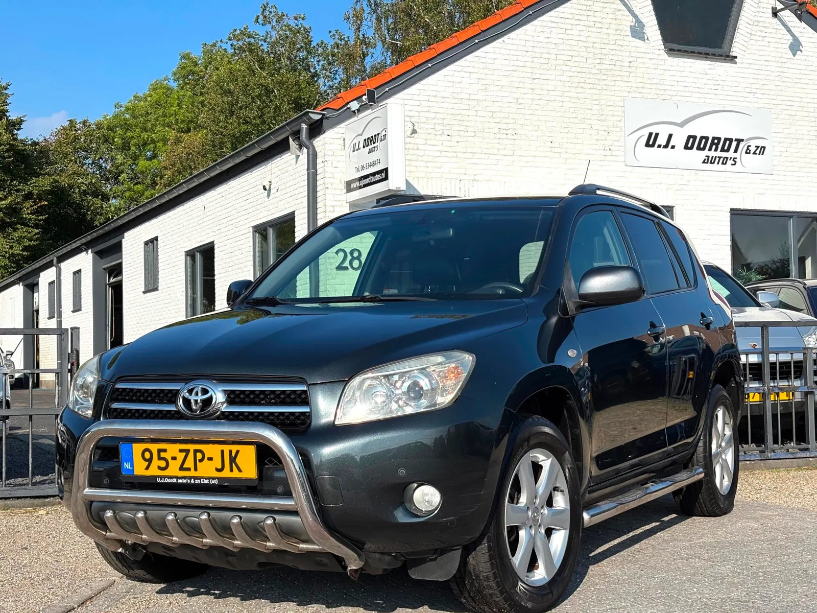 Toyota RAV4 (2008) — foto 1