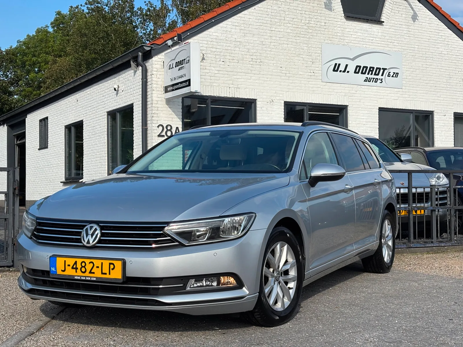 Volkswagen Passat (2015) — foto 1