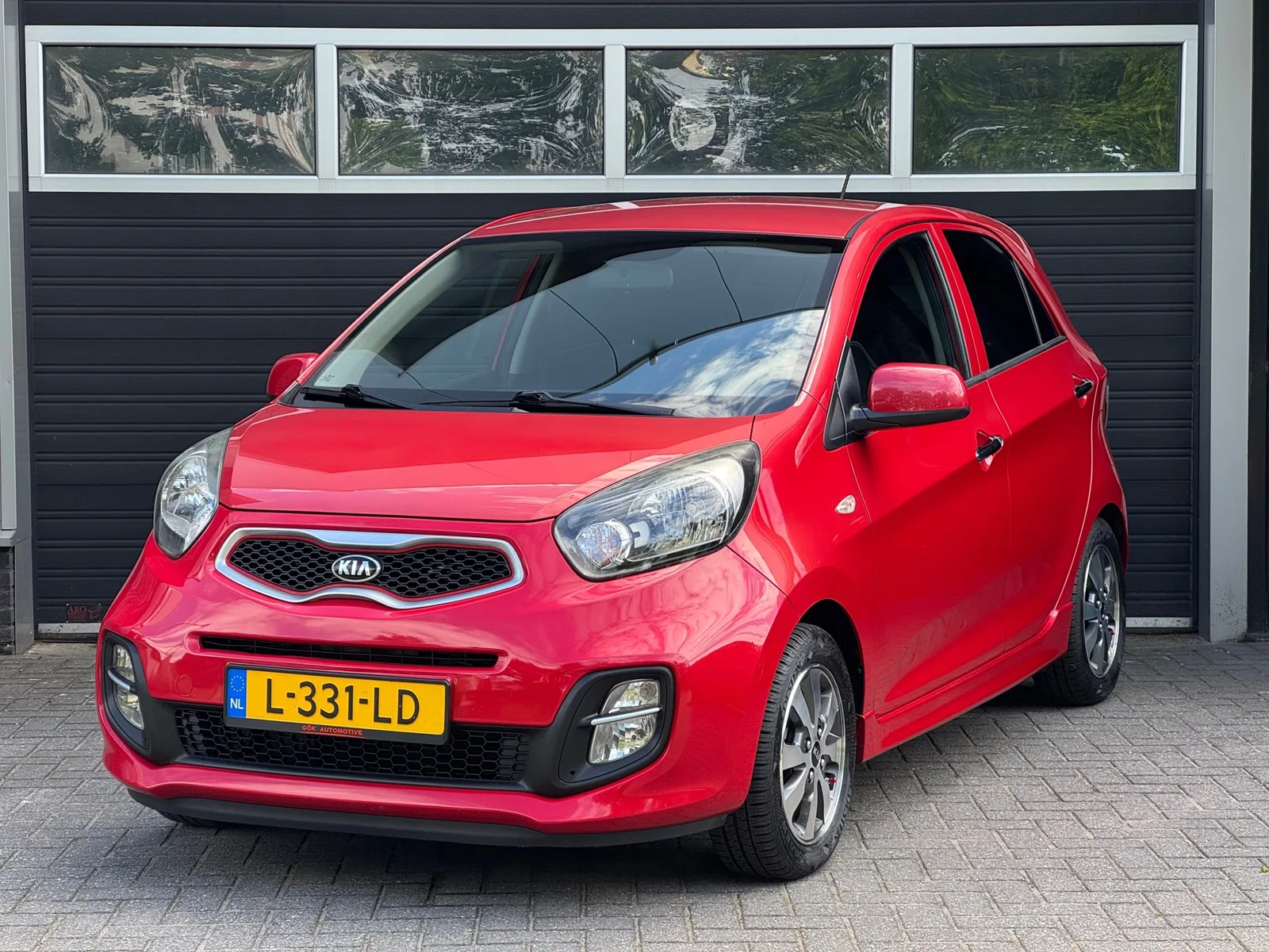 Kia Picanto (2014) — foto 1