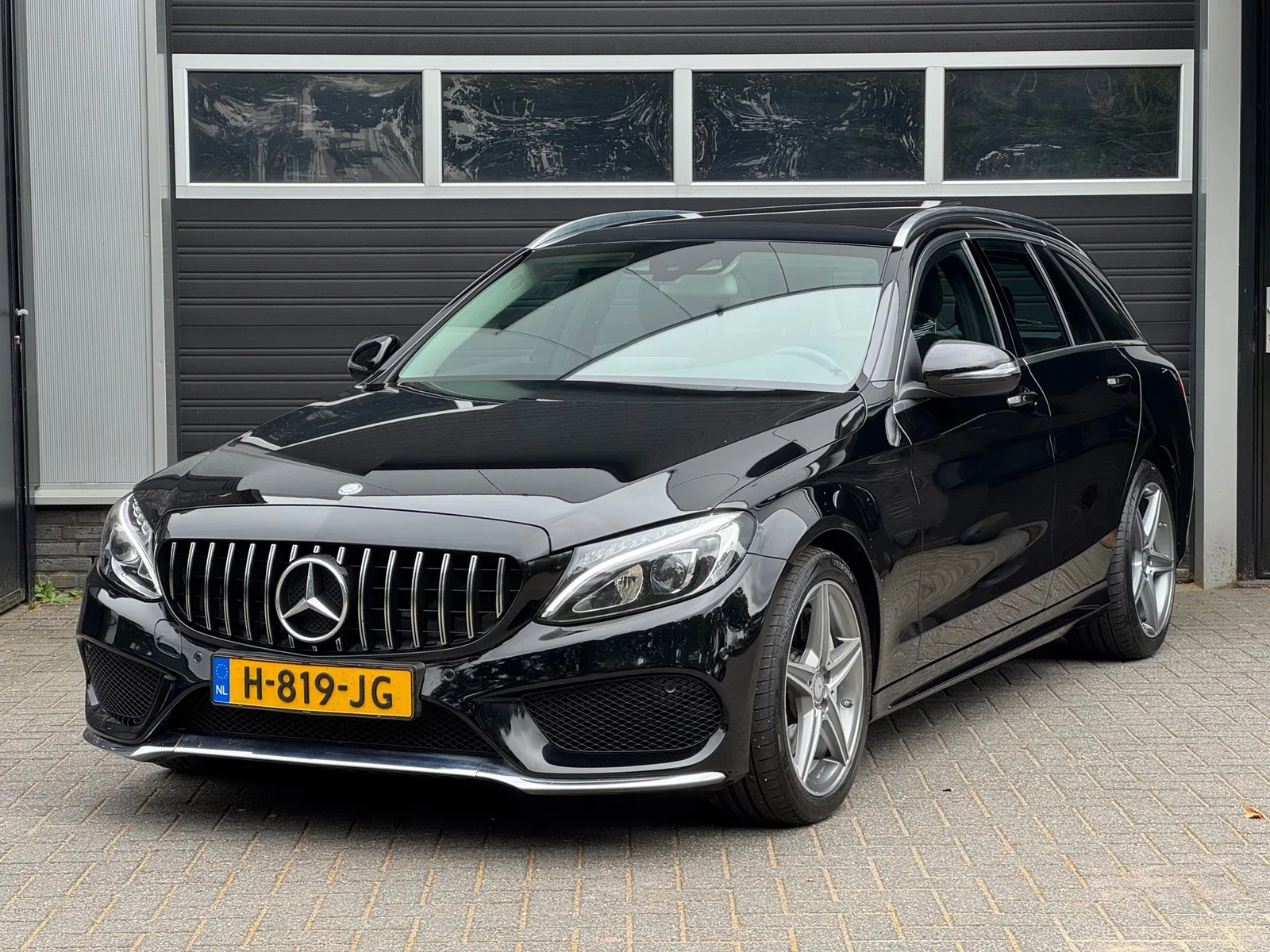 Mercedes-Benz C-Klasse (2016) — foto 1