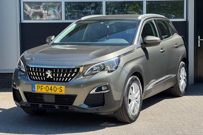 Peugeot 3008 (2017)