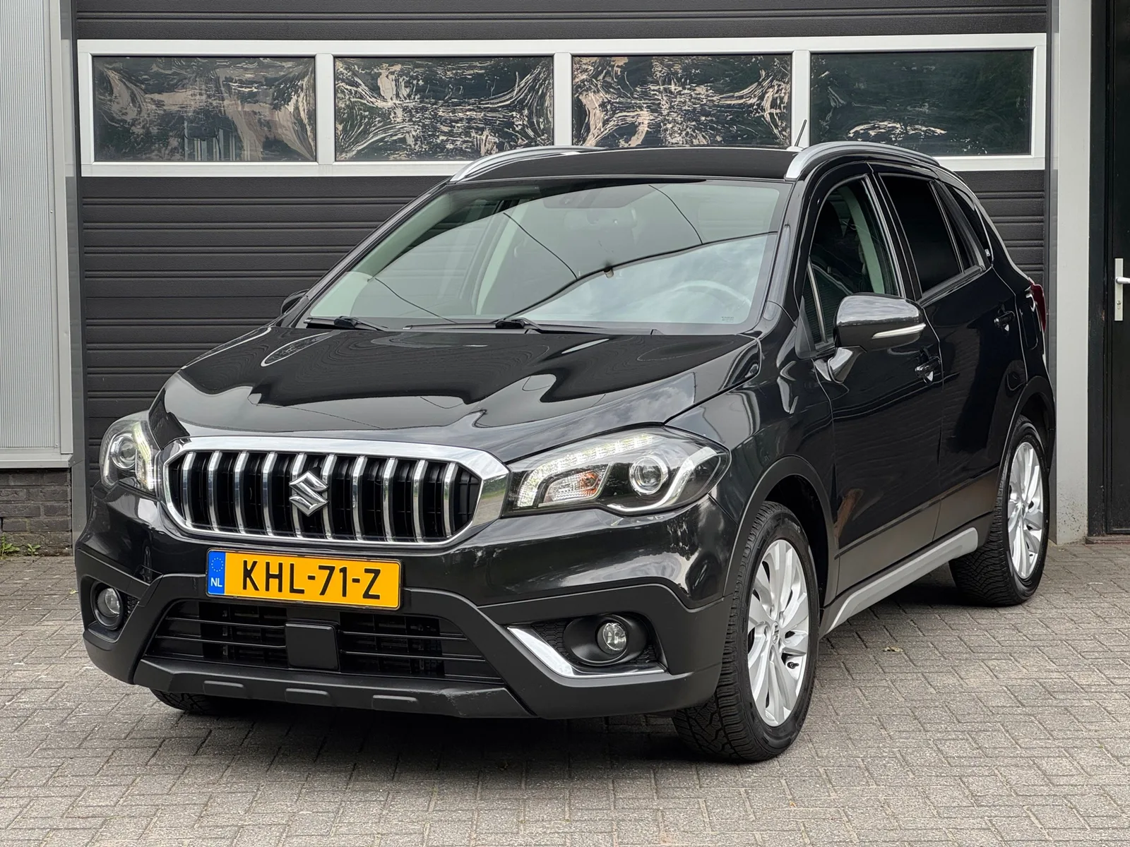 Suzuki S-Cross (2017) — foto 1
