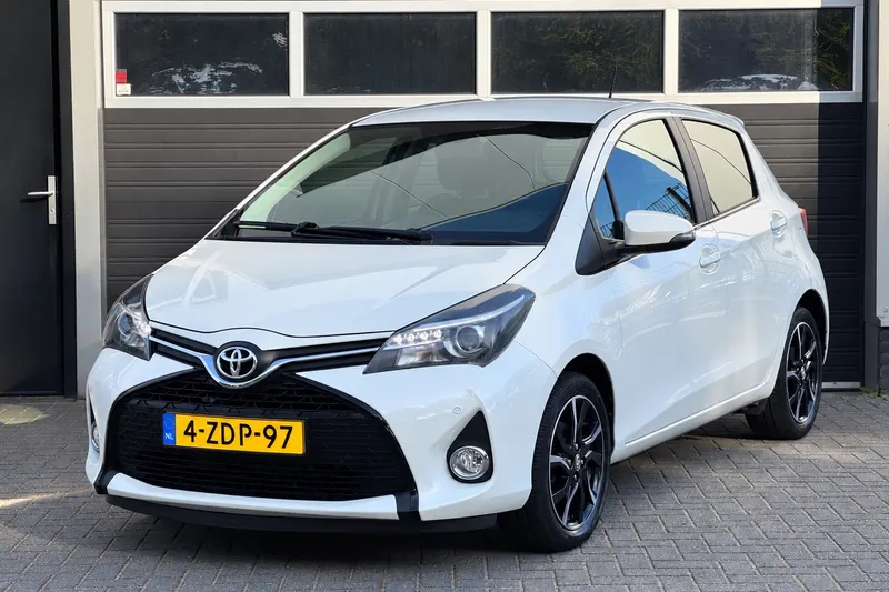 Toyota Yaris (2015)