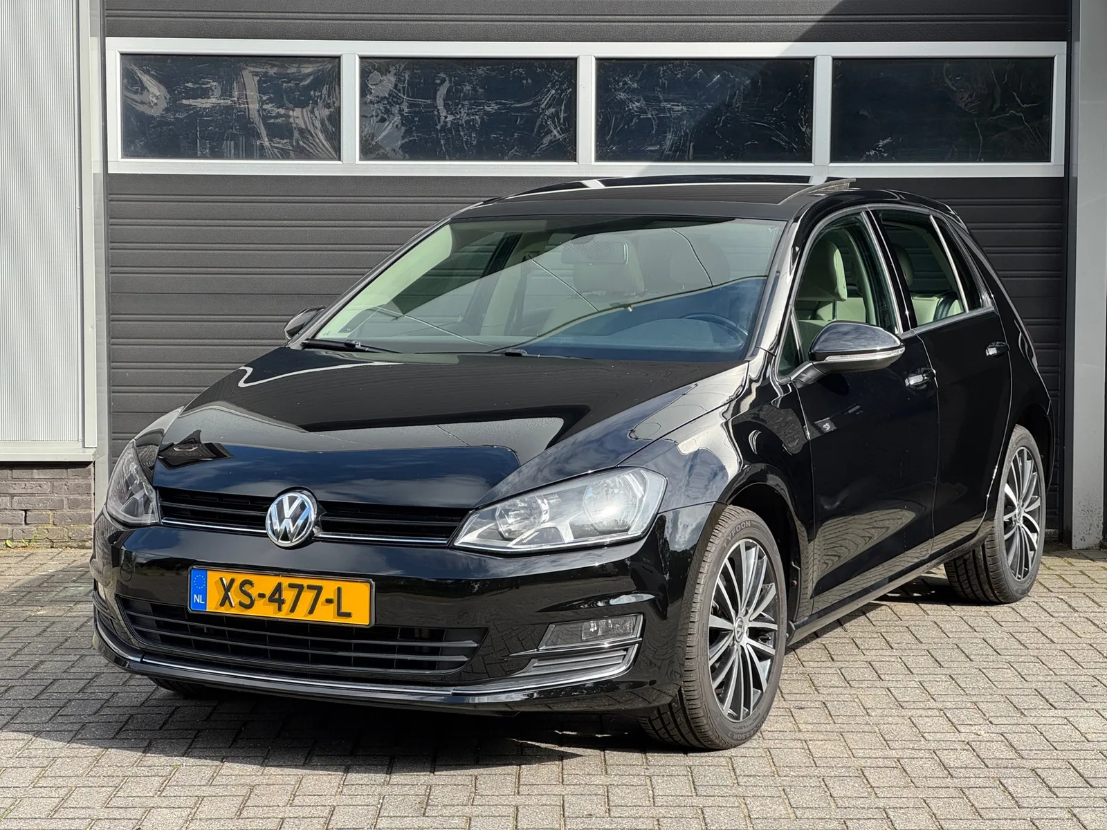 Volkswagen Golf (2015) — foto 1