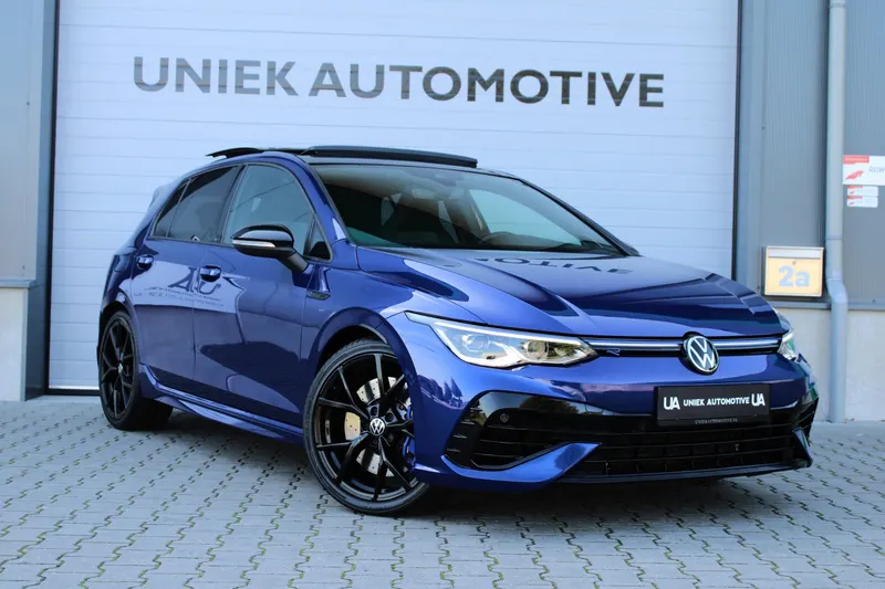 Volkswagen Golf (2024)
