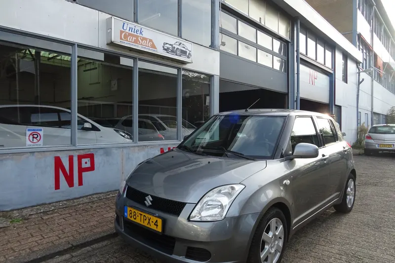 Suzuki Swift (2009)
