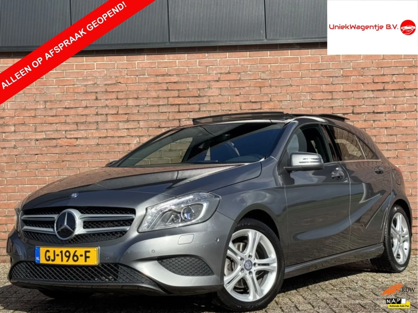 Mercedes-Benz A-Klasse (2015) — foto 1