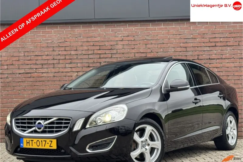 Volvo S60 (2010)